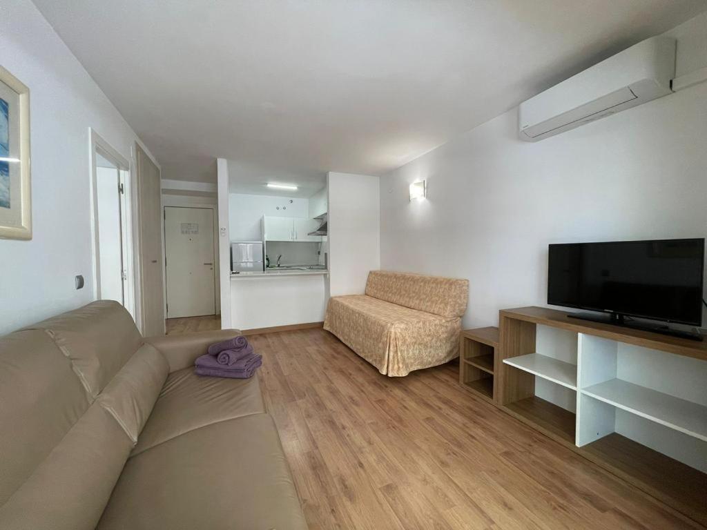 Michelangelo Apartment Салоу Екстериор снимка